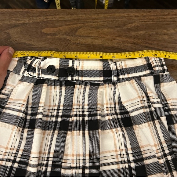 NWT Forever 21 Black and White Cargo Pants M - Picture 8 of 12